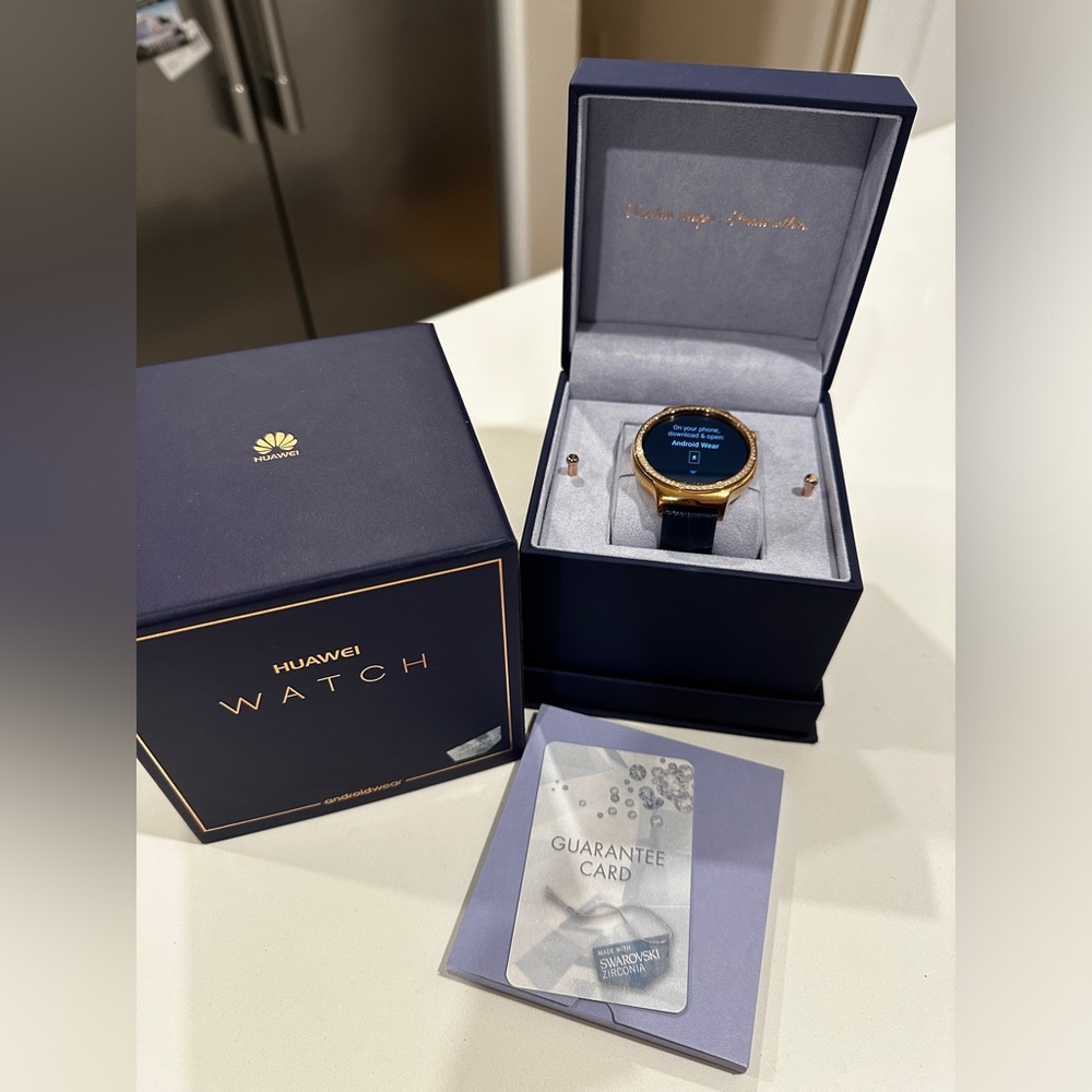 Huawei Rose Gold Smartwatch